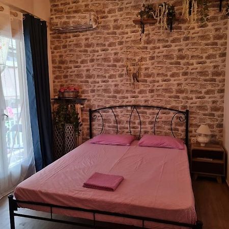 6 Καλινοβου Center Of Athens Πεδιον Αρεωσ Lejlighed Eksteriør billede