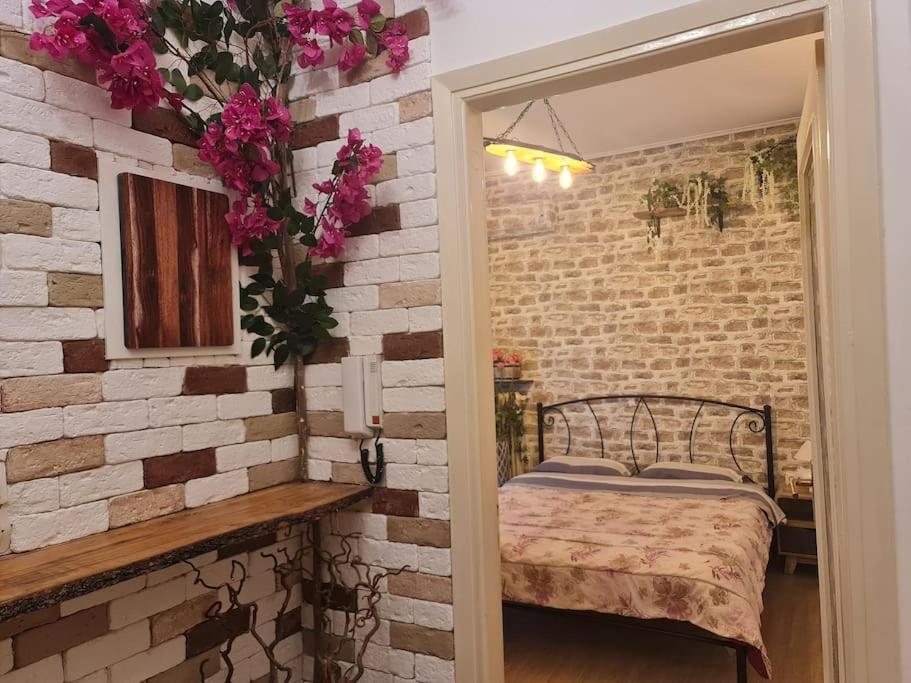 6 Καλινοβου Center Of Athens Πεδιον Αρεωσ Lejlighed Eksteriør billede
